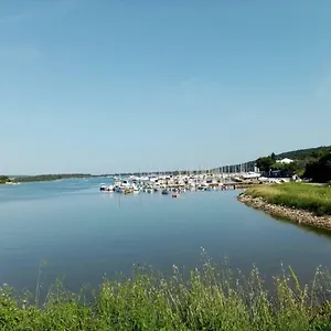 Port Marina , Pomer Kroatien
